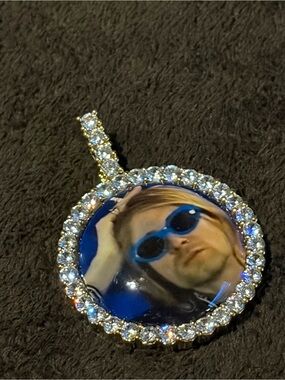 GLD Custom Kurt Cobain 14K Gold Plated Cubic Zirconia Heavy Pendant Nirvana